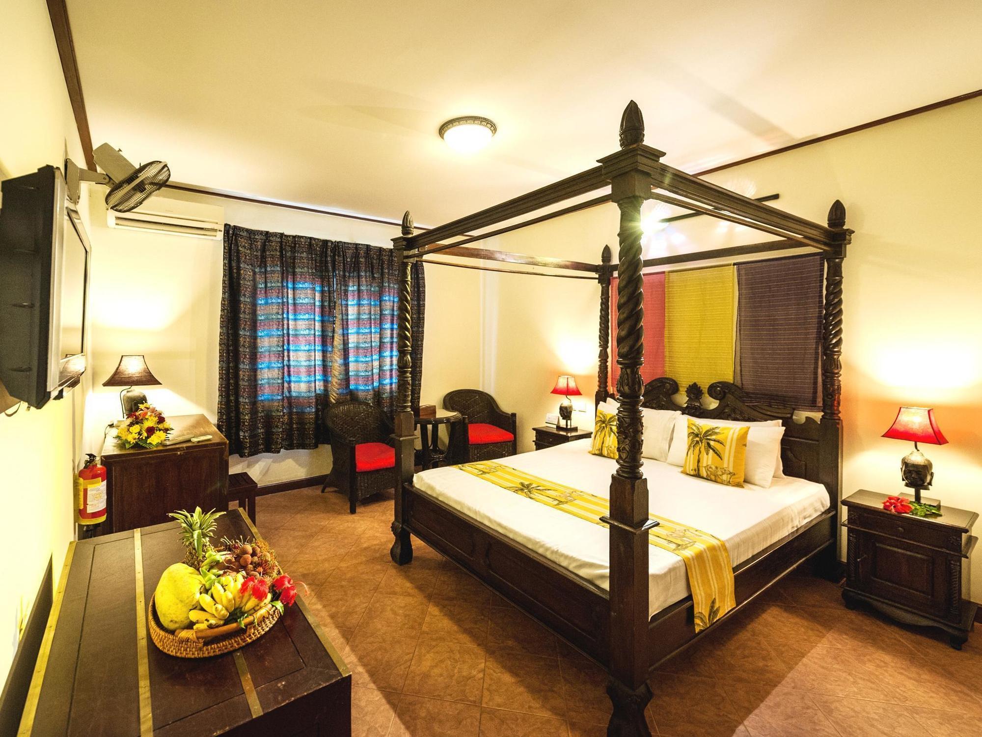 Red Hibiscus Hotel Phnom Penh Luaran gambar