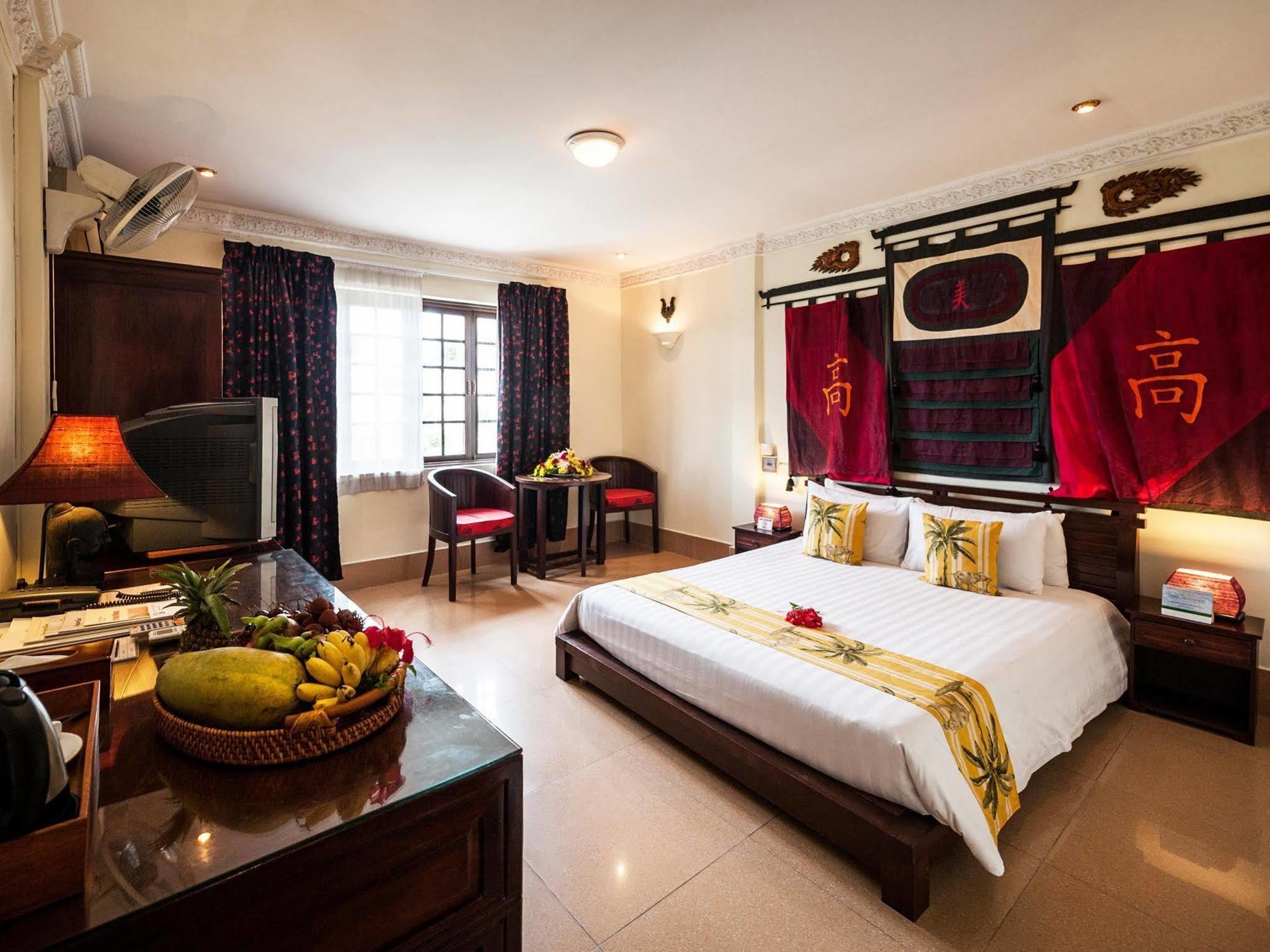 Red Hibiscus Hotel Phnom Penh Luaran gambar